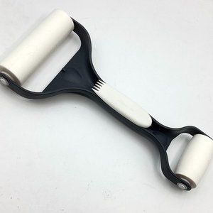 Pampered Chef Baker's Roller #1485